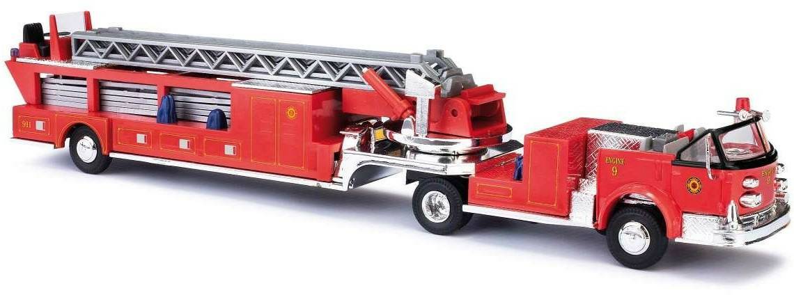 Busch LaFrance Leitertrailer Cabrio Fire Dep. (46031) Modellfahrzeuge